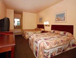 Hotel Econo Lodge Inn & Suites I-64 & Us 13