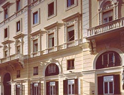 Hotel Embassy
