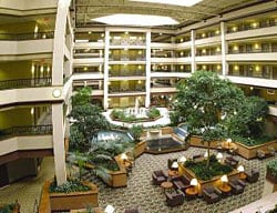 Hotel Embassy Suites Lexington