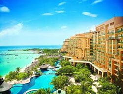 Hotel Fiesta Americana Grand Coral Beach Resort & Spa