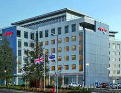 Hotel Hampton By Hilton London Luton Airport