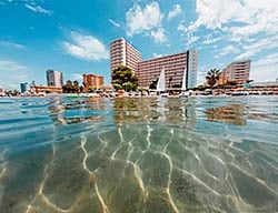 Hotel Izan Cavanna