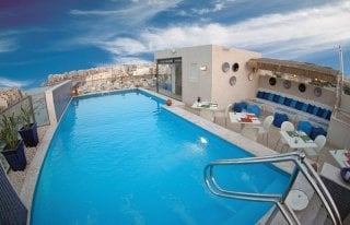 Hotel Juliani Saint Georges Bay Malta