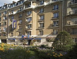 Hotel Kyriad Porte De Clichy