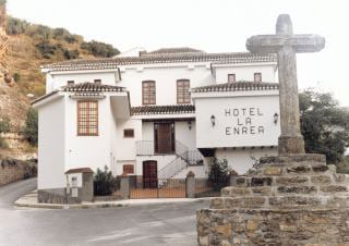 Hotel La Enrea