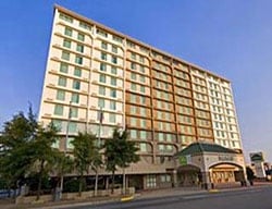 Hotel Laquinta  Inn & Suites Little Rock Downtown