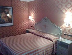 Hotel Lux