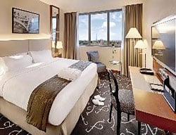 Hotel Moevenpick Paris Neuilly