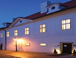 Hotel Monastery Garden