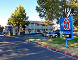 Hotel Motel 6 Barstow