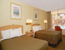 Hotel Motel 6 Glendale Inn & Suites