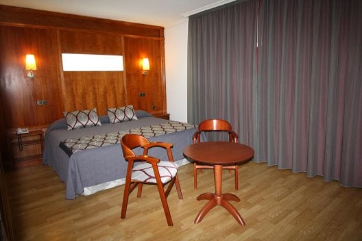 Hotel Mozarbez - Mozarbez - Salamanca