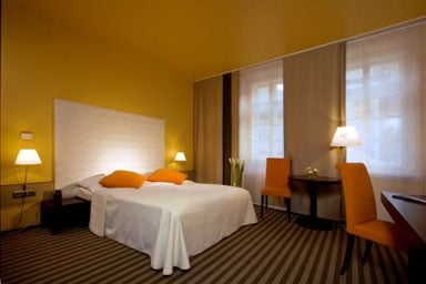 Hotel Neruda