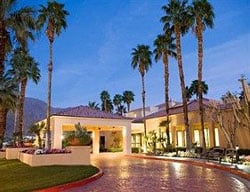 Hotel Palm Springs Courtyard By Marriott