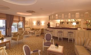 Hotel Quality Rueil La Defense