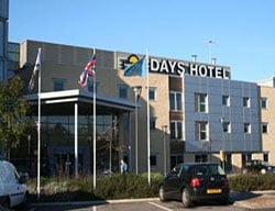 Hotel Ramada By Wyndham London North M1