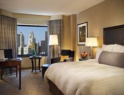 Hotel Renaissance Chicago