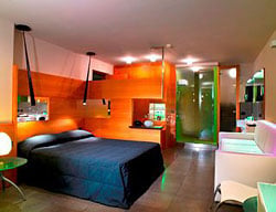 Hotel Zone