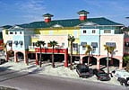 Hotel Lighthouse Resort Inn & Suites