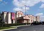 Hotel Comfort Suites Airport