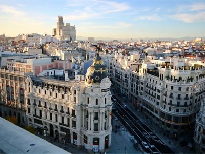 Edifício Metrópolis e Gran Vía em Madrid