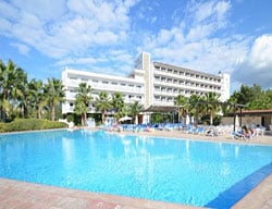 Ruleta Hoteles 4* Azuline Bahia San Antonio