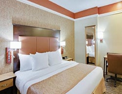 The Hotel At Fifth Avenue