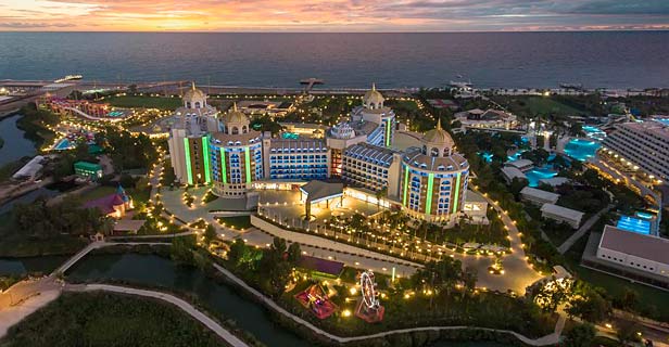 Delphin Be Grand Resort
