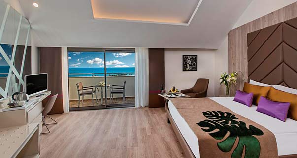 Delphin Be Grand Resort