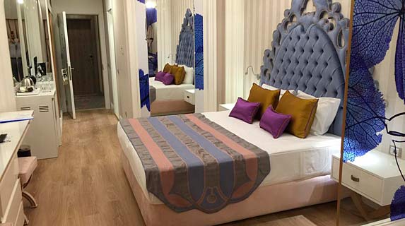 Delphin Be Grand Resort