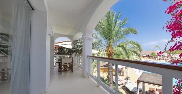Destino Five Ibiza Grand Luxe Resort