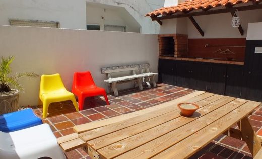 Dorms & Doubles Guesthouse