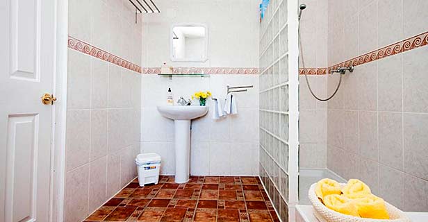 Dos Alamos B&b