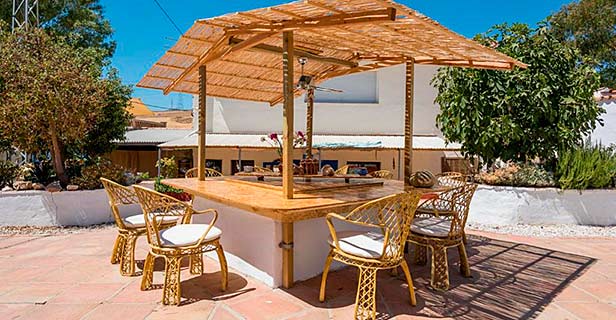 Dos Alamos B&b