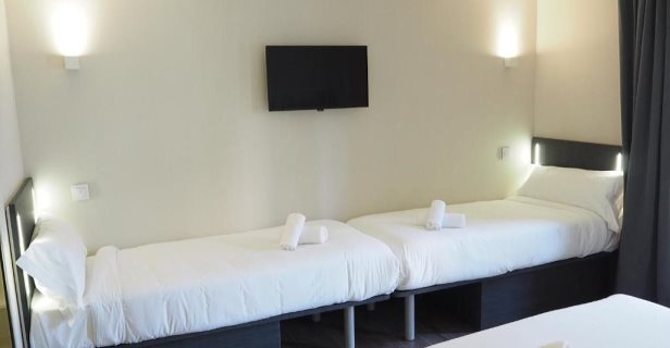 Easyhotel Barcelona Fira
