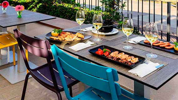 Estival El Dorado Resort