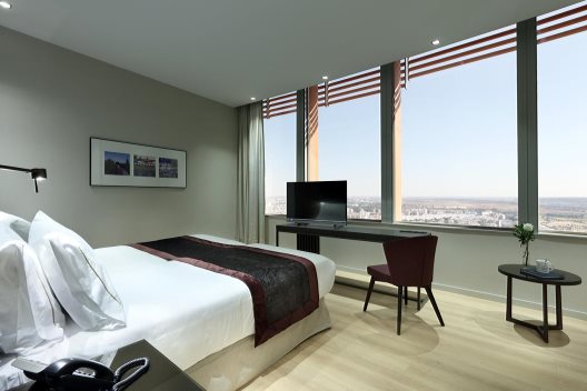 Eurostars Torre Sevilla