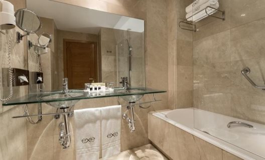 Exe Gran Hotel Almenar