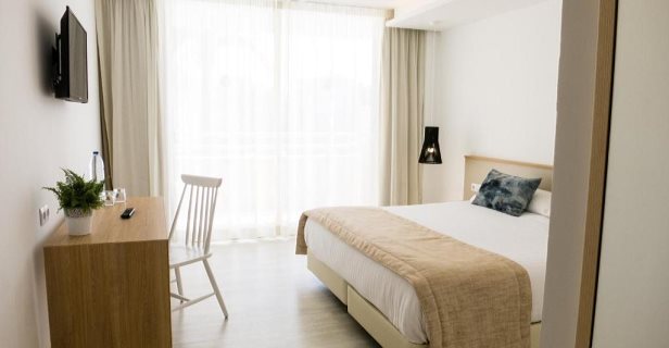 Globales Cala Bona Suites