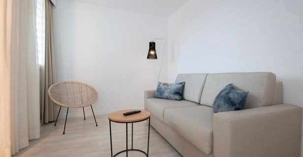 Globales Cala Bona Suites