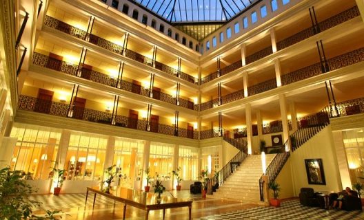 Gran Hotel Aqualange