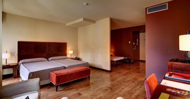 Gran Hotel Ciudad De Barbastro
