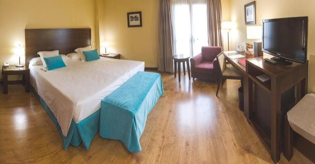 Gran Hotel Ciudad De Barbastro