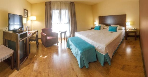 Gran Hotel Ciudad De Barbastro