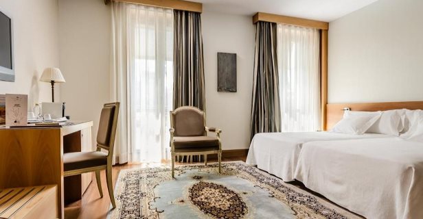 Gran Hotel La Perla