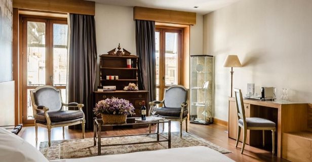Gran Hotel La Perla