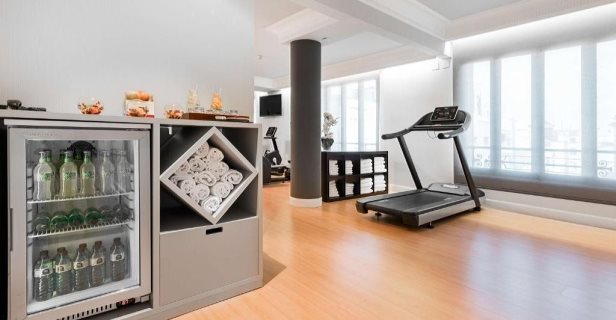 Gran Hotel Nh Zaragoza