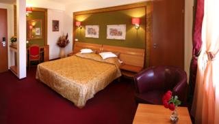 Grand Hotel