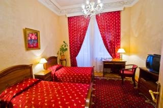 Grand Hotel