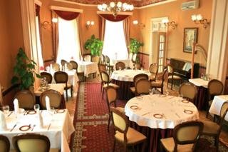 Grand Hotel